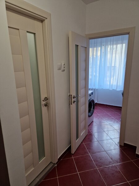 Aleea Codlea, proprietar, garsoniera 36 mp, bloc mixt, langa Mega Mall