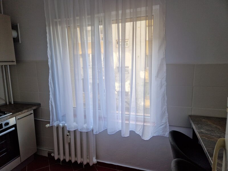 Aleea Codlea, proprietar, garsoniera 36 mp, bloc mixt, langa Mega Mall
