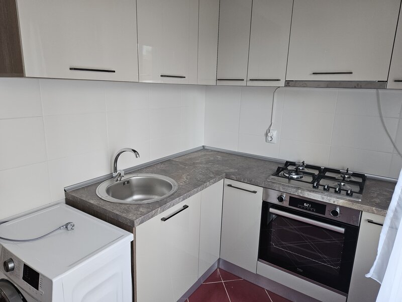 Aleea Codlea, proprietar, garsoniera 36 mp, bloc mixt, langa Mega Mall